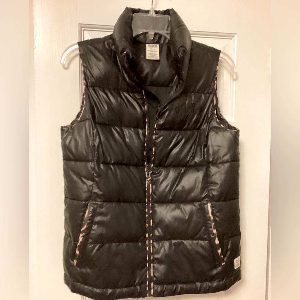 PINK  Victoria’s  Secret Black Puffer Vest with Cheetah Trim